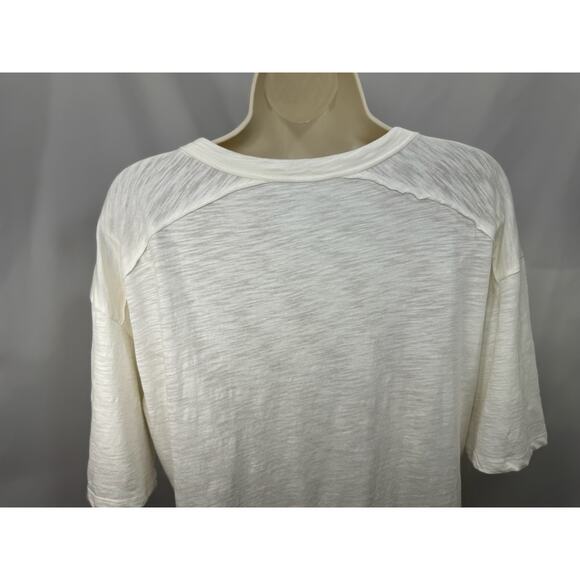 NFL Team Apparel Tennessee Titans Football Graphic Tee - Women's Size Small - Picture 8 of 14